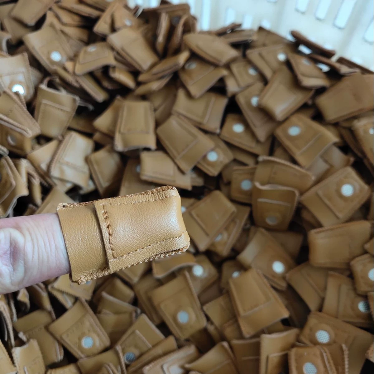 Sheepskin thimble cots, knitting tool accessories, cowhide thimble cots, thimble cots, sewing tools
