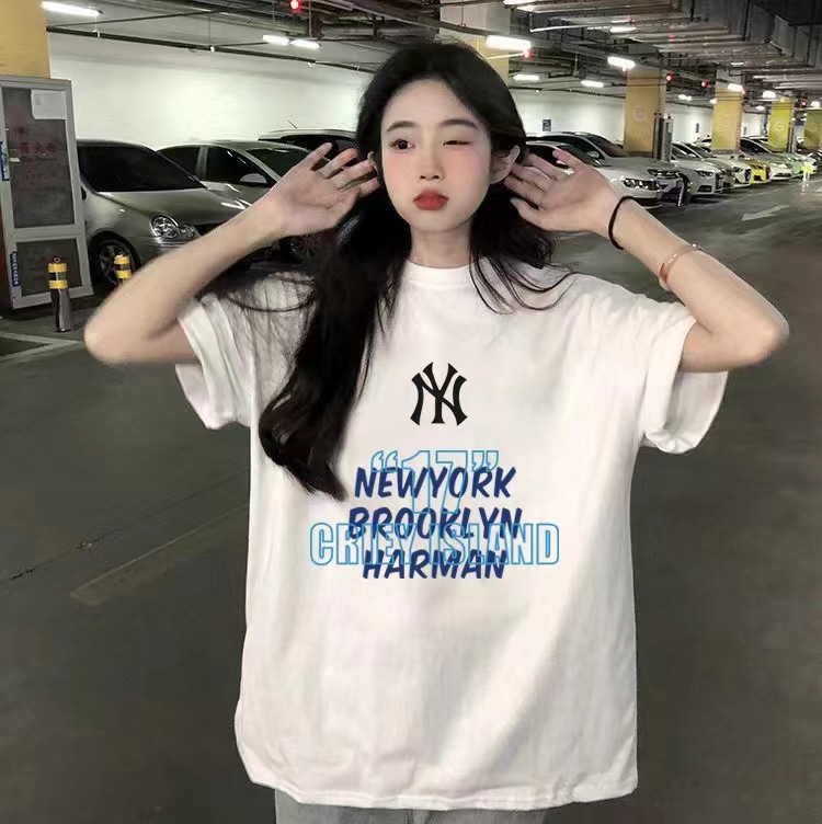 MLB/NY Yankees New Short-sleeved T-shirt Comfortable Breathable Casual Sports Loafed Version