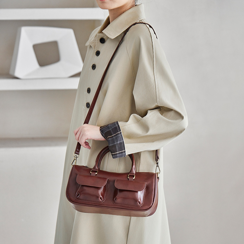 Women's Genuine Leather Handbag 2026 New Fashion Versatile Pillow Bag Simple Retro Commuter Shoulder Crossbody Bag - Thumbnail 4