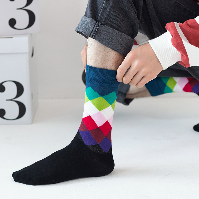 Chaussettes mi-mollet style Ins 2025d pour femme, motif losanges, tendance, unisexes, pour homme_voghion.com