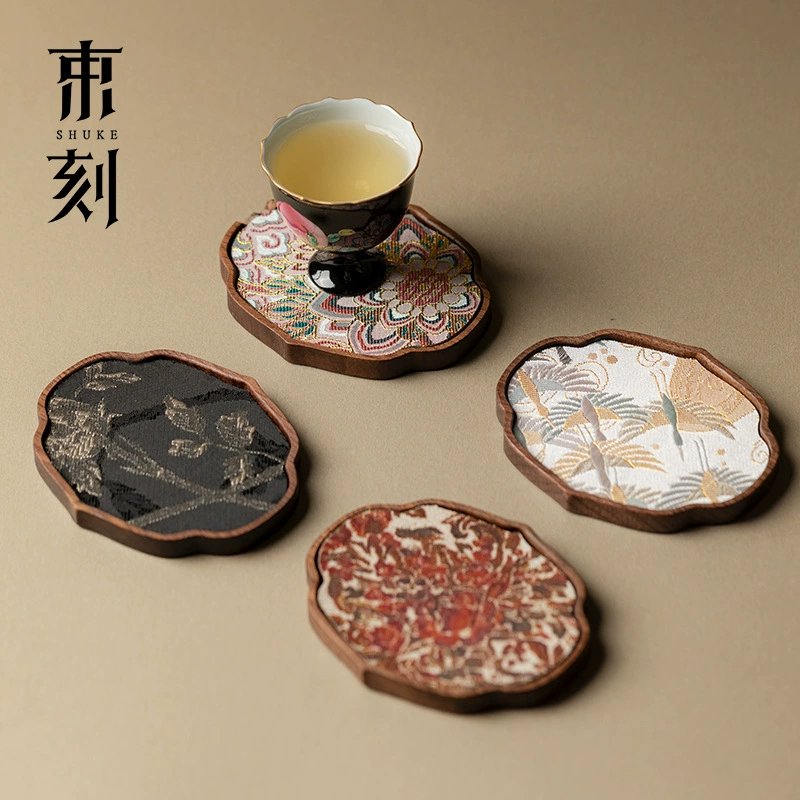 Новый подстаканник из орехового дерева в китайском стиле, из массива дерева, новый японский чайный коврик для чая в стиле дзен, аксессуары для домашнего чая, сухой пузырьковый тканевый чайный коврик