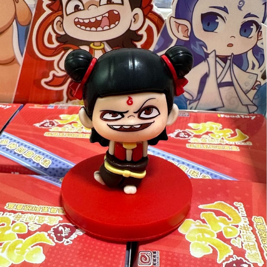 Caja ciega de Nezha Dong Dong Le Chao jugar popularidad en línea caja ciega juguetes para niños muñecas estandos de muñecas pequeñas mercancías popularidad en línea
