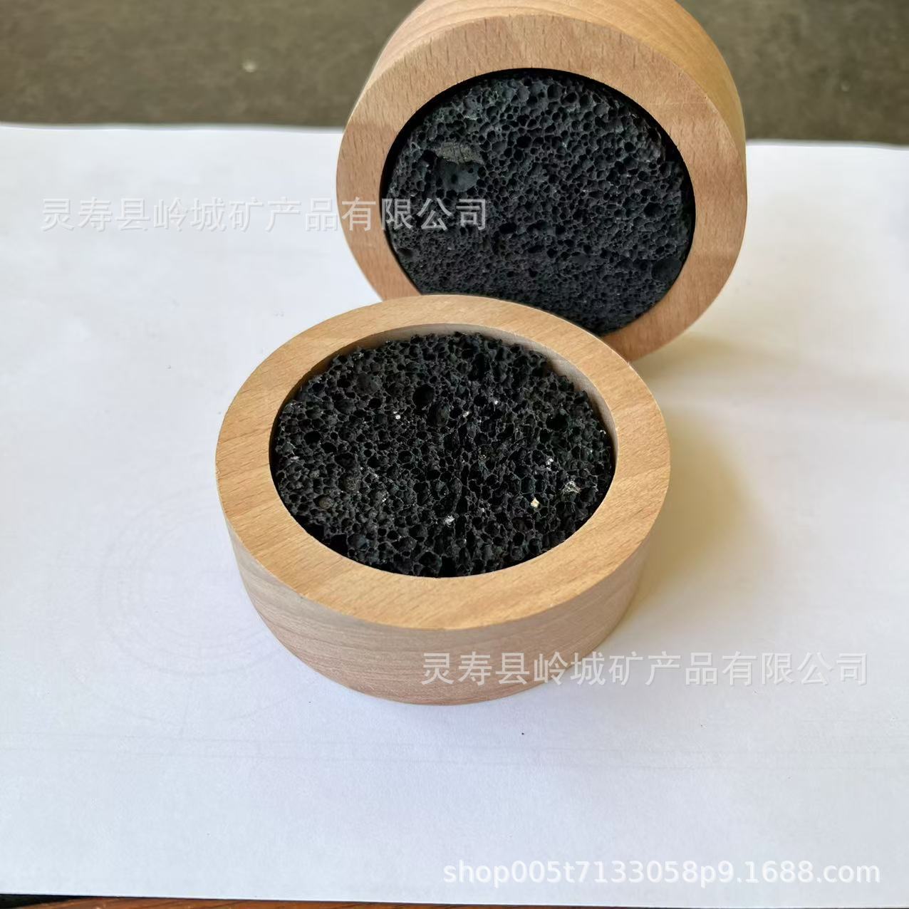 黑色火山岩香薰石,圆片家用卫生间香薰石, 扩香石木盒套装批发