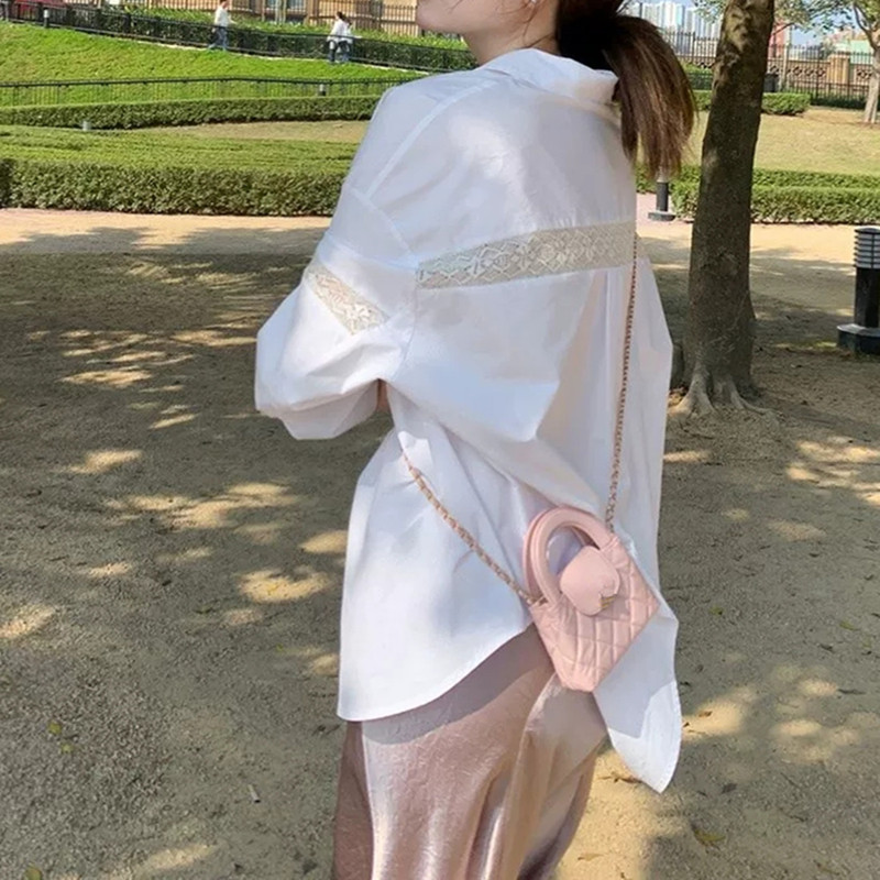 Aesthetic Accumulation of Shirt Control 2024 Spring and Summer French Romantic vibe White Loose Slim Shirt Top Women