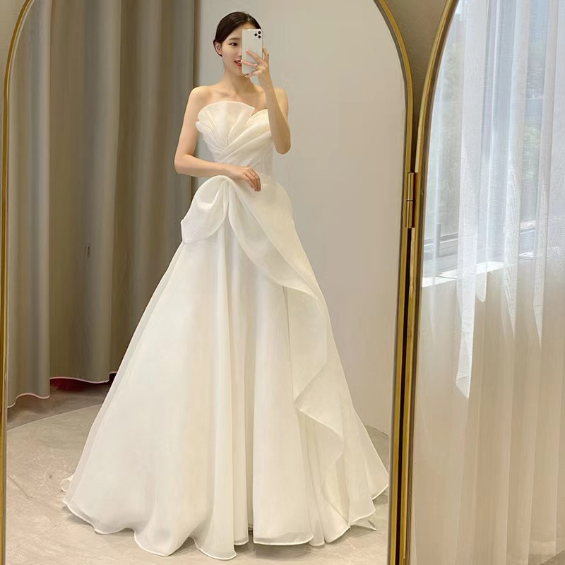 French Style Strapless Light Wedding Dress Main Yarn White Bride High-end Light Luxury Travel Shot Simple White Yarn Dress Welcome Yarn