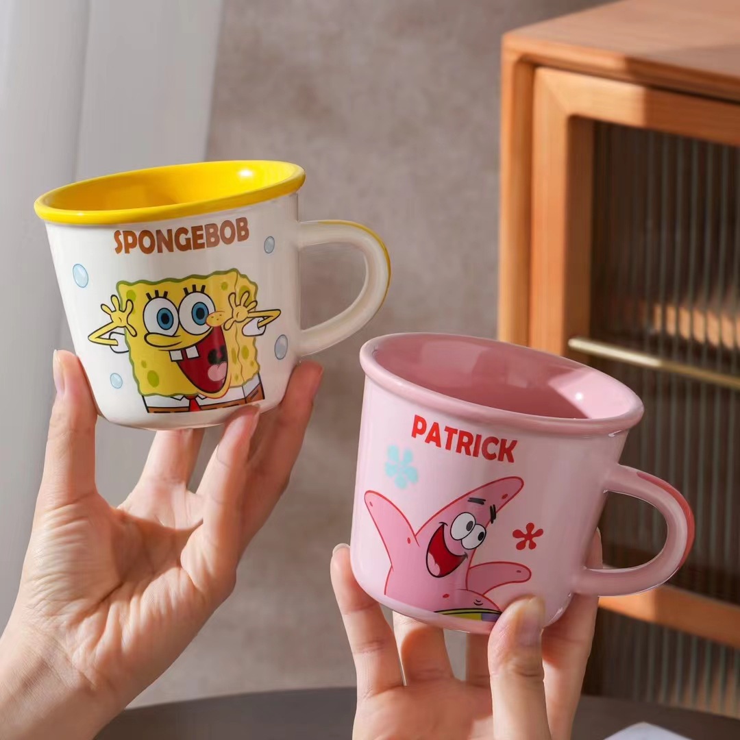 Taza de cerámica de Bob Esponja, taza de desayuno de alto valor para niños, taza de leche con escala, taza de agua potable doméstica