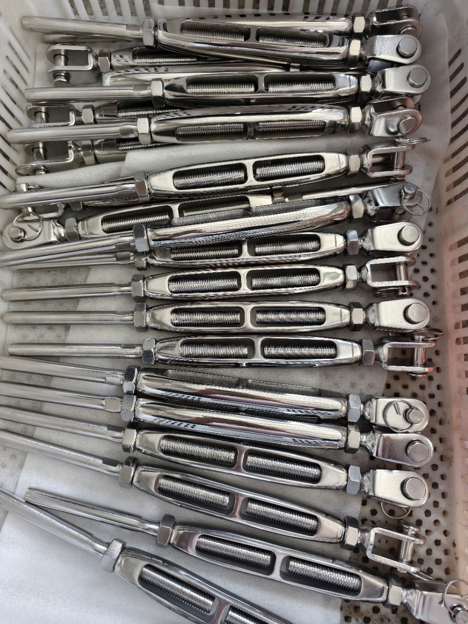 X型无障碍防坠系统金属屋面配件防坠落系统水平生命线安全防坠落