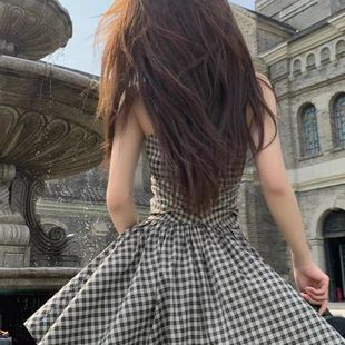 Sweet and Cool Girl Plaid Dress for Women in Summer, Pure Lusty Hot Girl, Petite Waist, Sleeveless Shirt, Skirt with Pleats