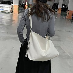 New 2022 Large Capacity Canvas Bag for Women, Japanese Style Commute Simple Women's Bag, Single Shoulder Bag, College Style