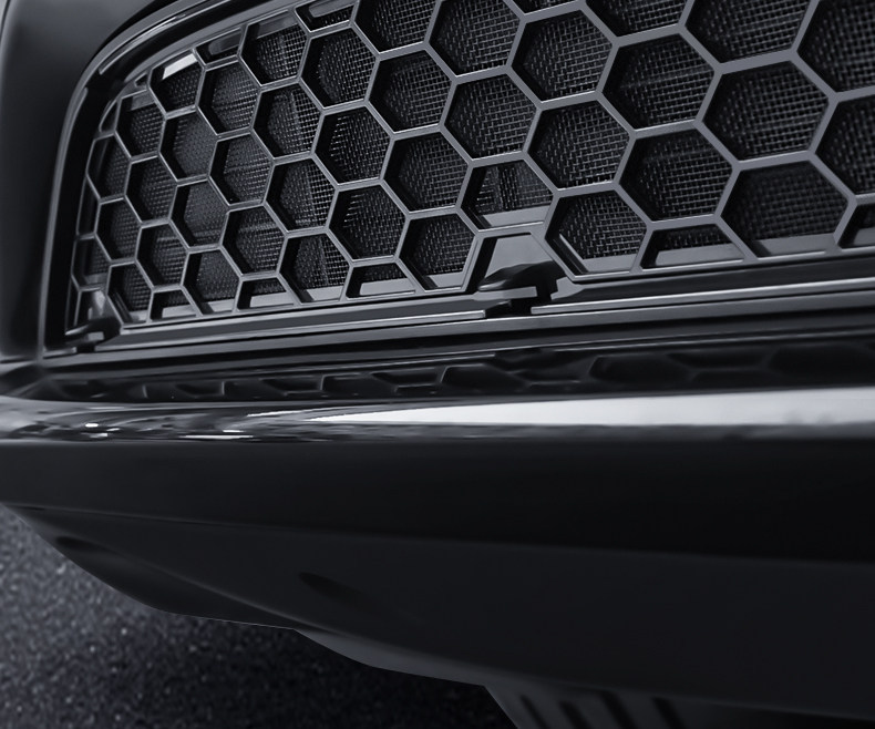Suitable for Tesla Model 3/Y, this is a detachable, all-in-one insect screen and car modification accessory, serving as a protective cover for the front grille