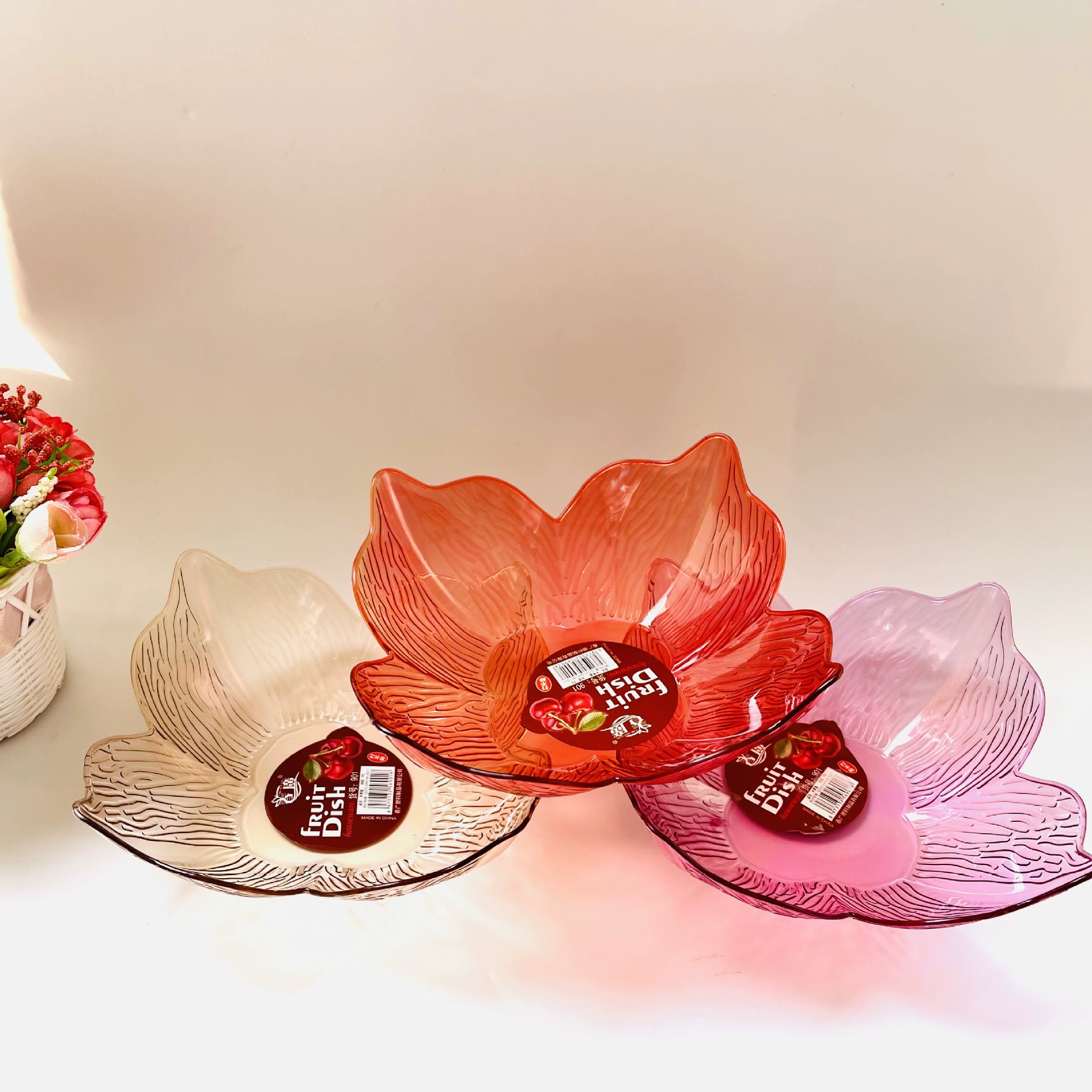 Кружевная тарелка с фруктами, прозрачная тарелка для конфет, тарелка с лепестками, пластиковая тарелка, 1 юань, 2 юаня, поставка новой тарелки с фруктами оптом