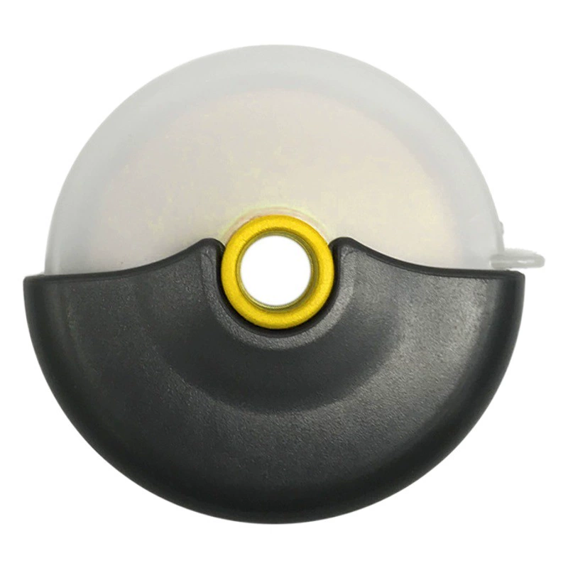 Креативный роликовый нож для пиццы с круглыми отверстиями и крышкой, колесико для нарезки пиццы, кухонный инструмент.