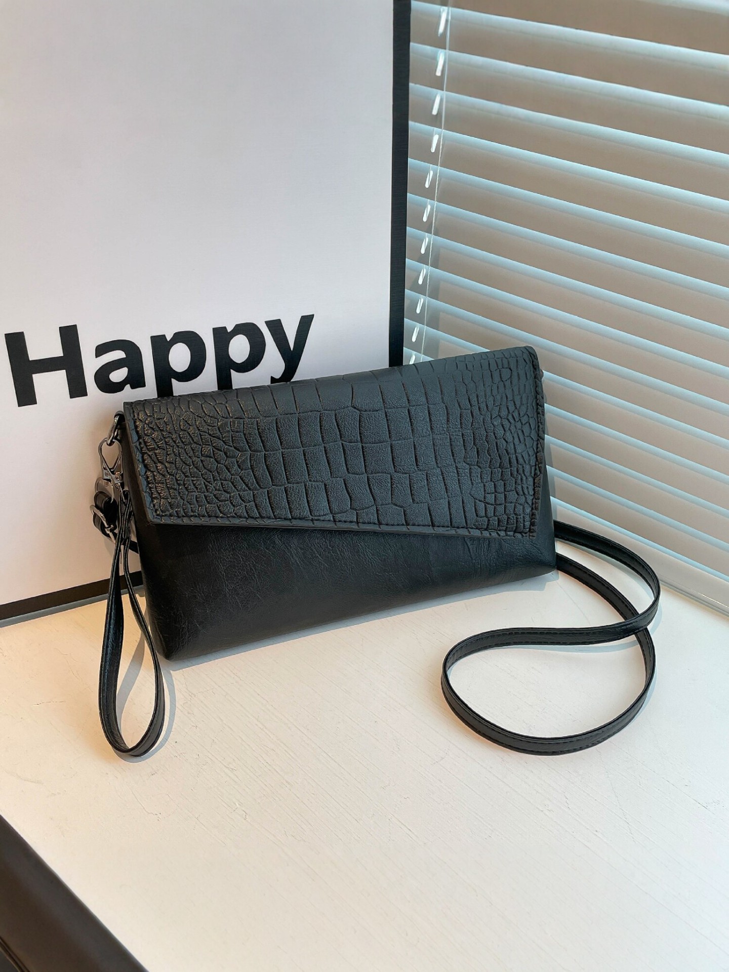 2026 nuevo cocodrilo negro bolso de mano bolso de sobres de mujer simple bolso de hombro de alto nivel