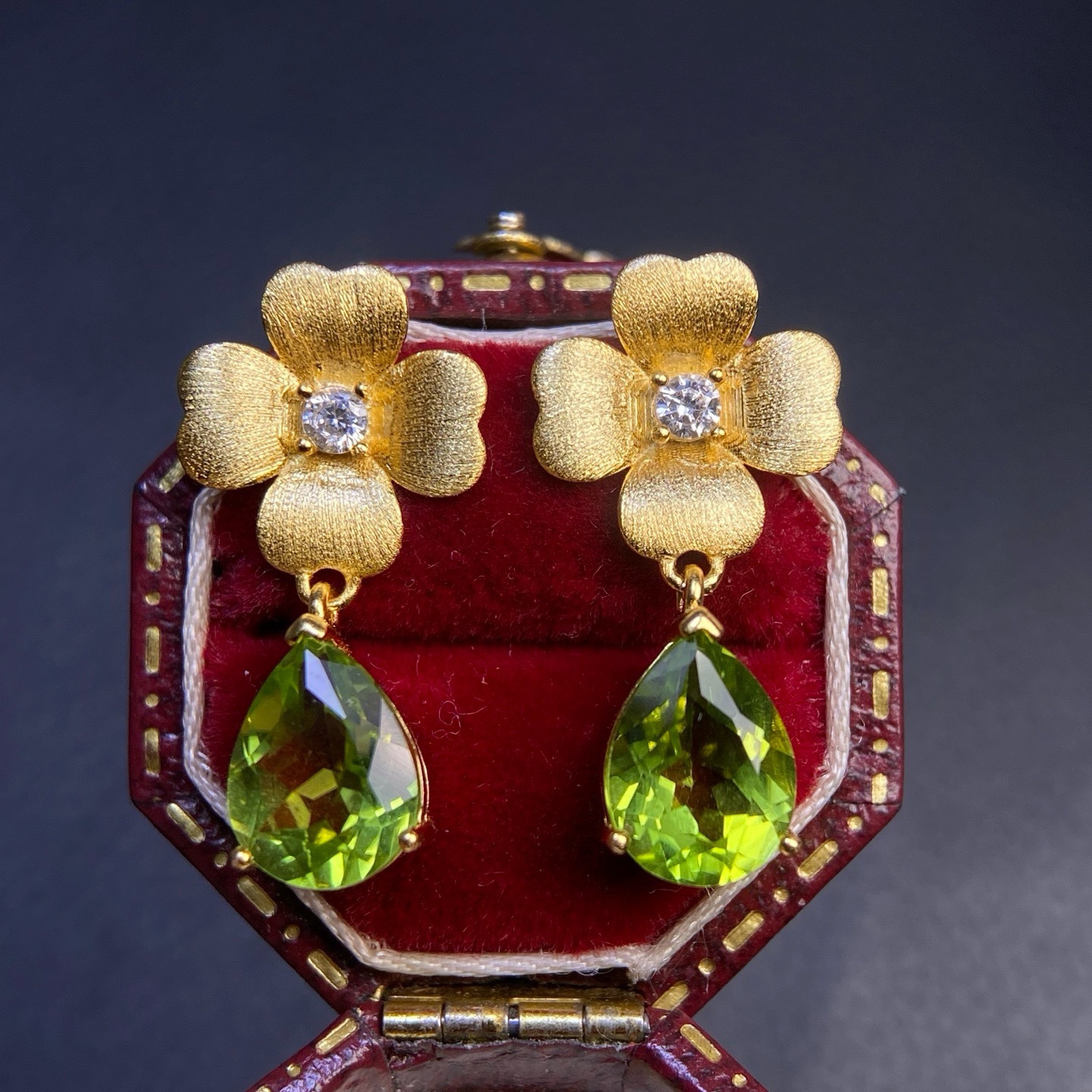 Natural peridot earrings, 925 silver plated with white gold, main stone size 7*9mm