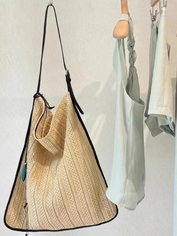 Casual versatile mesh shoulder crossbody knitted bag, Japanese and Korean new women's bag trend_voghion.com