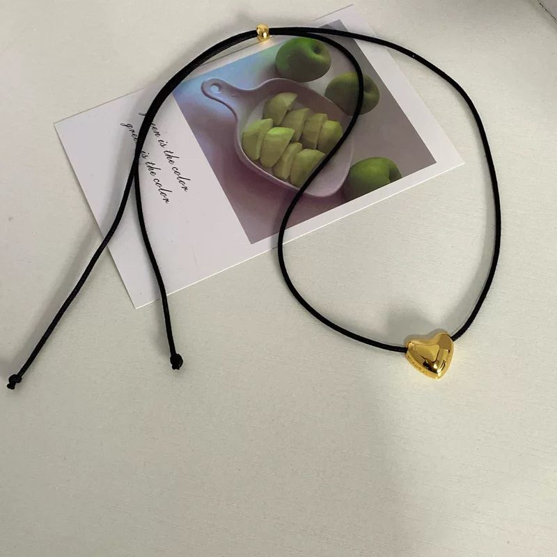 Einfacher Stil Herzform Kupfer Überzug Halskette display picture 4