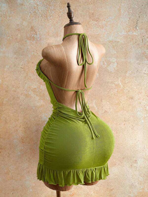 Sensual Bodycon Mini Dress With Ruffle Trim, Backless Halter Neck, And Waist-Gathering Pleats For A Flattering Fit_ecoleips.com