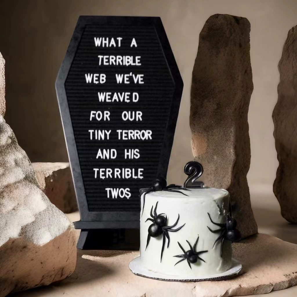 Трансграничная черная деревянная доска объявлений, прямоугольный войлок с буквенными украшениями, настенный крюк с деревянной рамой