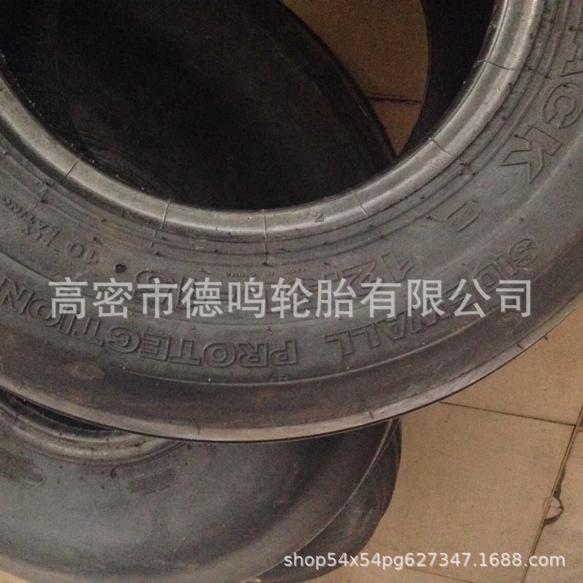 Fuente de la fábrica maquinaria agrícola neumático 12,5 L-15 cosechadora neumático nuevo