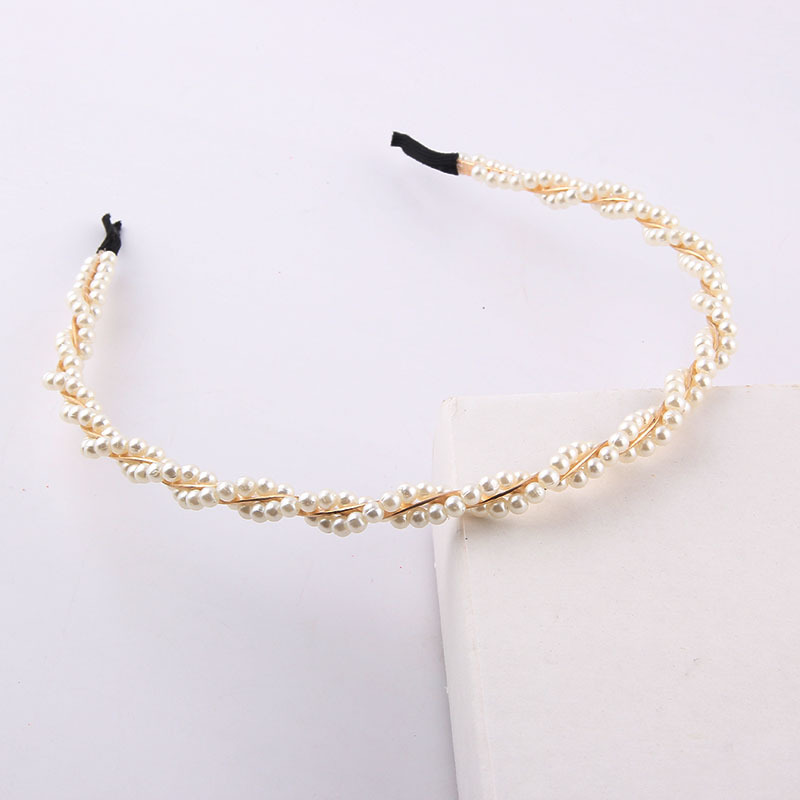 Wholesale Jewelry Simple Small Pearl Particles Hair Band Nihaojewelry display picture 12