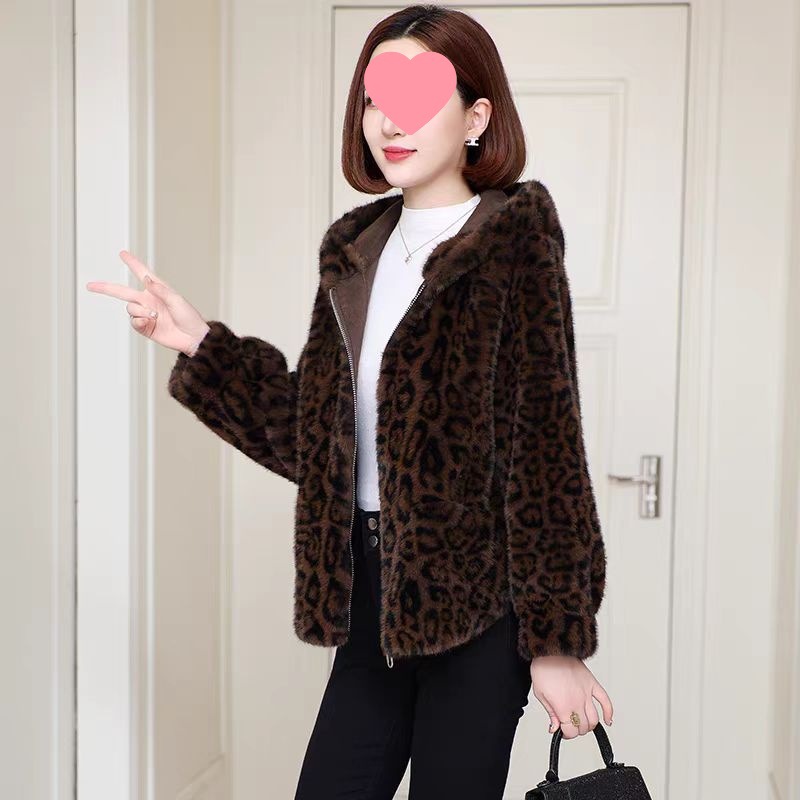 인터넷 인기 모조 모피 레오파드 무늬 재킷 짧은 후드 뉴 패션 모피 원 모조 밍크 양털 여성 의류