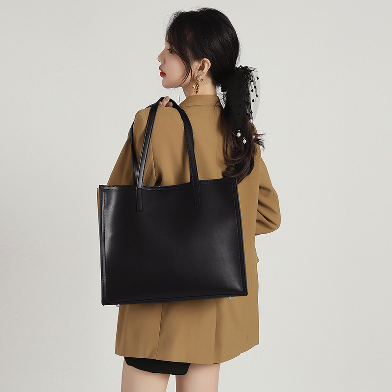 Niche Autumn/Winter Women's Large Capacity Tote Bag Genuine Leather Briefcase For Work Commute Laptop Shoulder Handbag - Thumbnail 3