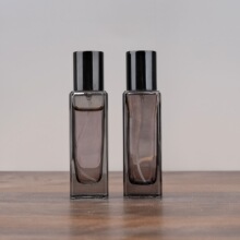 F116-��ˮ���bƿ���F30ml�ߙn�������о�����ˮ��ƿС��ƿ���b��