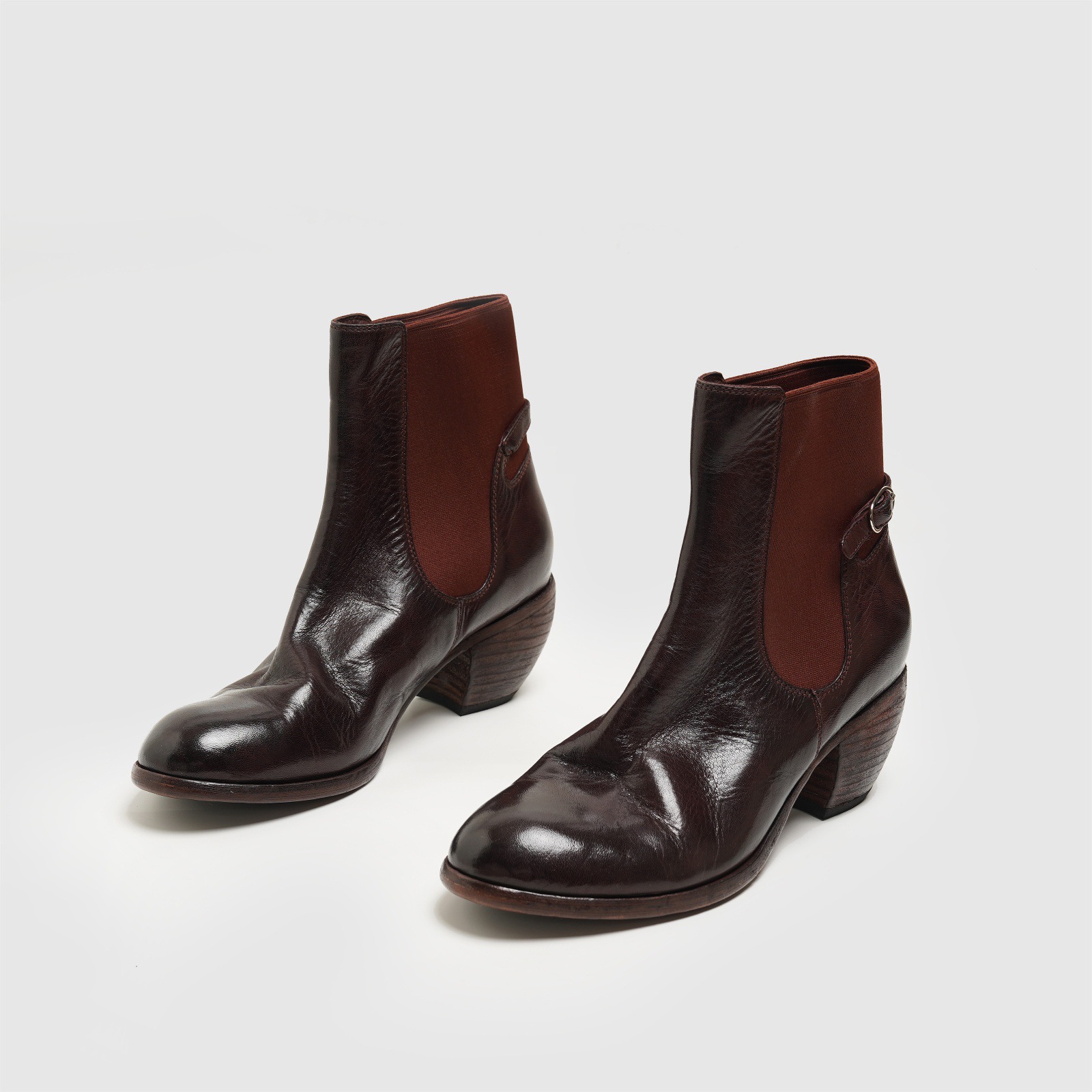 New vintage round-toe patchwork Chelsea boots for women, washed horsehide with metal buckle, chunky heel, handmade slip-on short boots