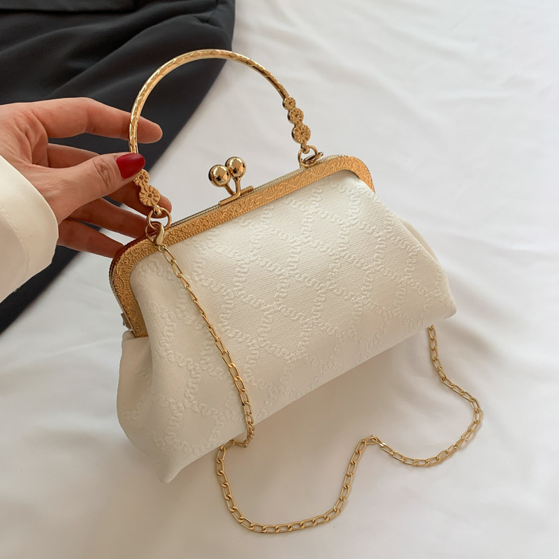 Cadena de moda rombo bolsa de concha ins moda perla cerradura noche bolsa de estilo fragante hombro crossbody bolsa de aspecto alto