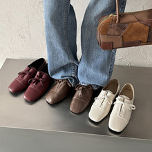法式复古方头系带低粗跟深口玛丽珍单鞋女2025新款夏季白酒红棕色