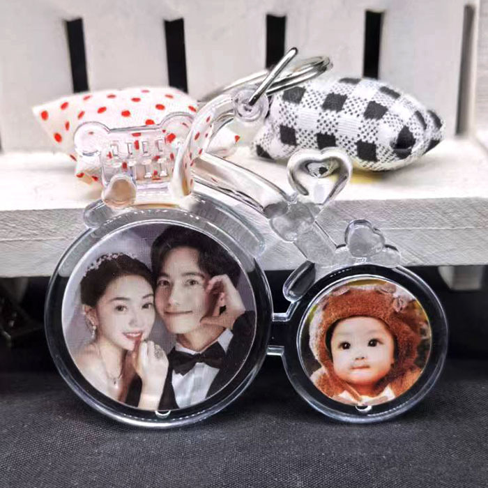 Creative Bicycle Acrylic Transparent Keychain DIY High-Looking Bicycle Pendant Early Empty Shell Photo Frame