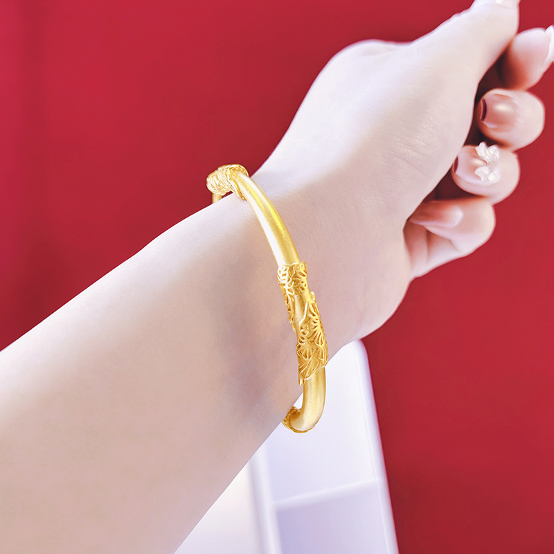 Xiangsiteng estilo antiguo arena oro pulsera abierta boca push pull pulsera Patrimonio de las mujeres hoja pulsera Internet celebridad estilo suministro al por mayor