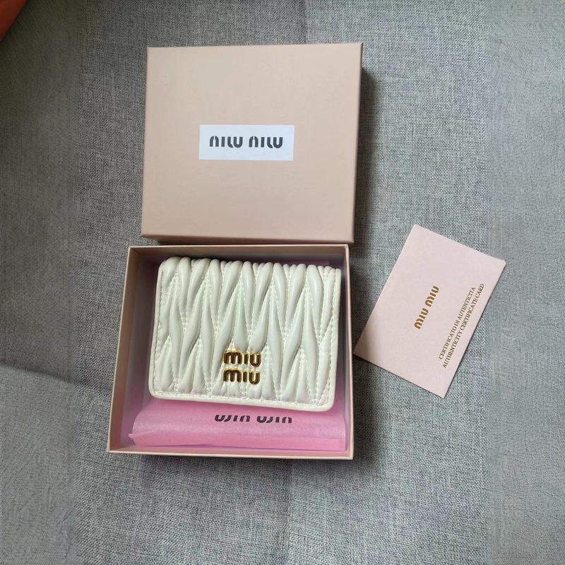 miu ミニプリーツカードホルダー女性インターネットセレブファッションショート小銭入れ口紅バッグチェーンバッグカードホルダー財布バッグ|undefined