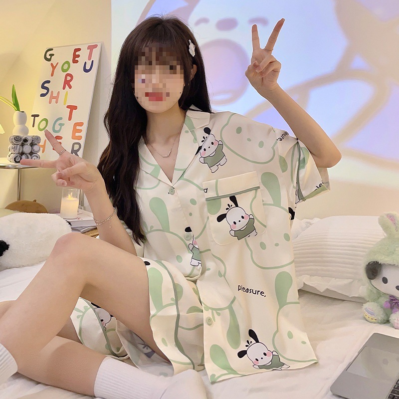 전체에 개가 인쇄되어 있습니다(가슴 패드 없음).