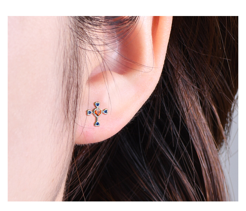Simple Style Cross Heart Shape Silver Plating Inlay Zircon Ear Studs 1 Pair