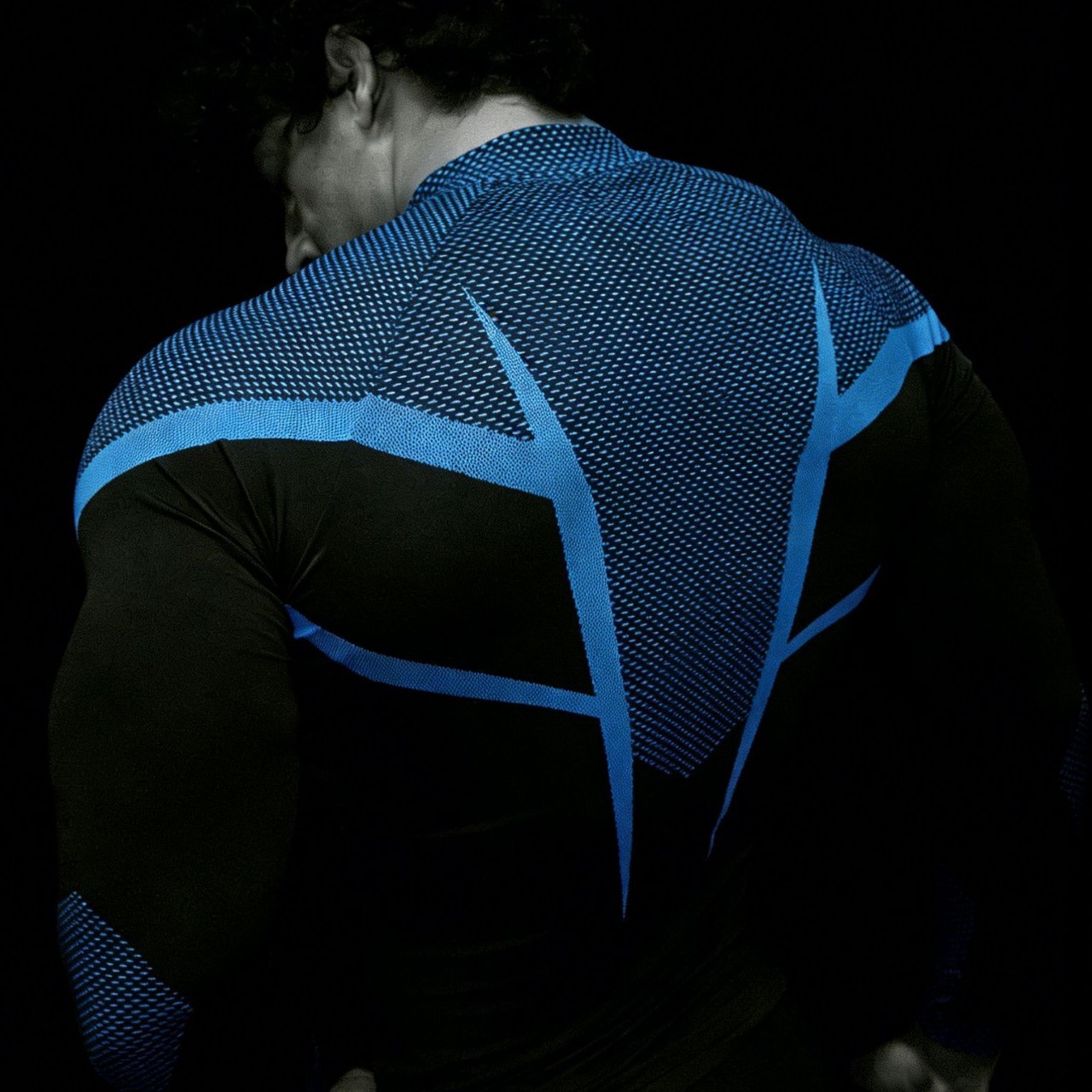 Men's Semi-Zip Long Sleeve Athletic Shirt Breathable Mesh Slim Fit Quick Dry Workout Top for Training And Sports_voghion.com
