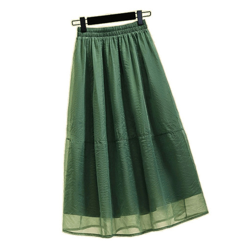 Elegant mid-length chiffon skirt with high waist, featuring a dreamy 