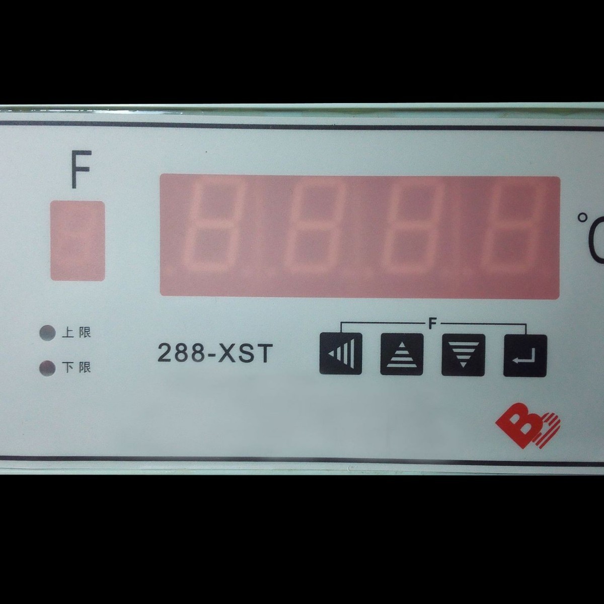 数显温度控//制仪(替代XMT-288FC) 型号:26-288-XST库号M313995
