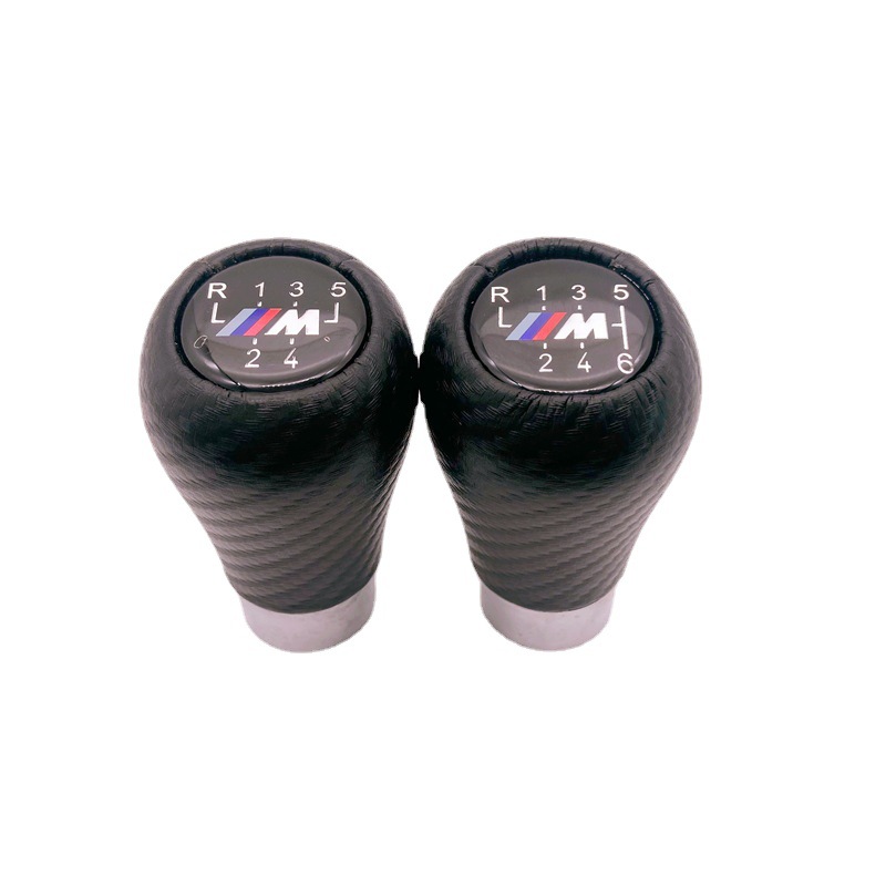 Pomo de palanca de cambios forrado en cuero negro con patrón de carbono, adecuado para la modificación interior de BMW. image 3