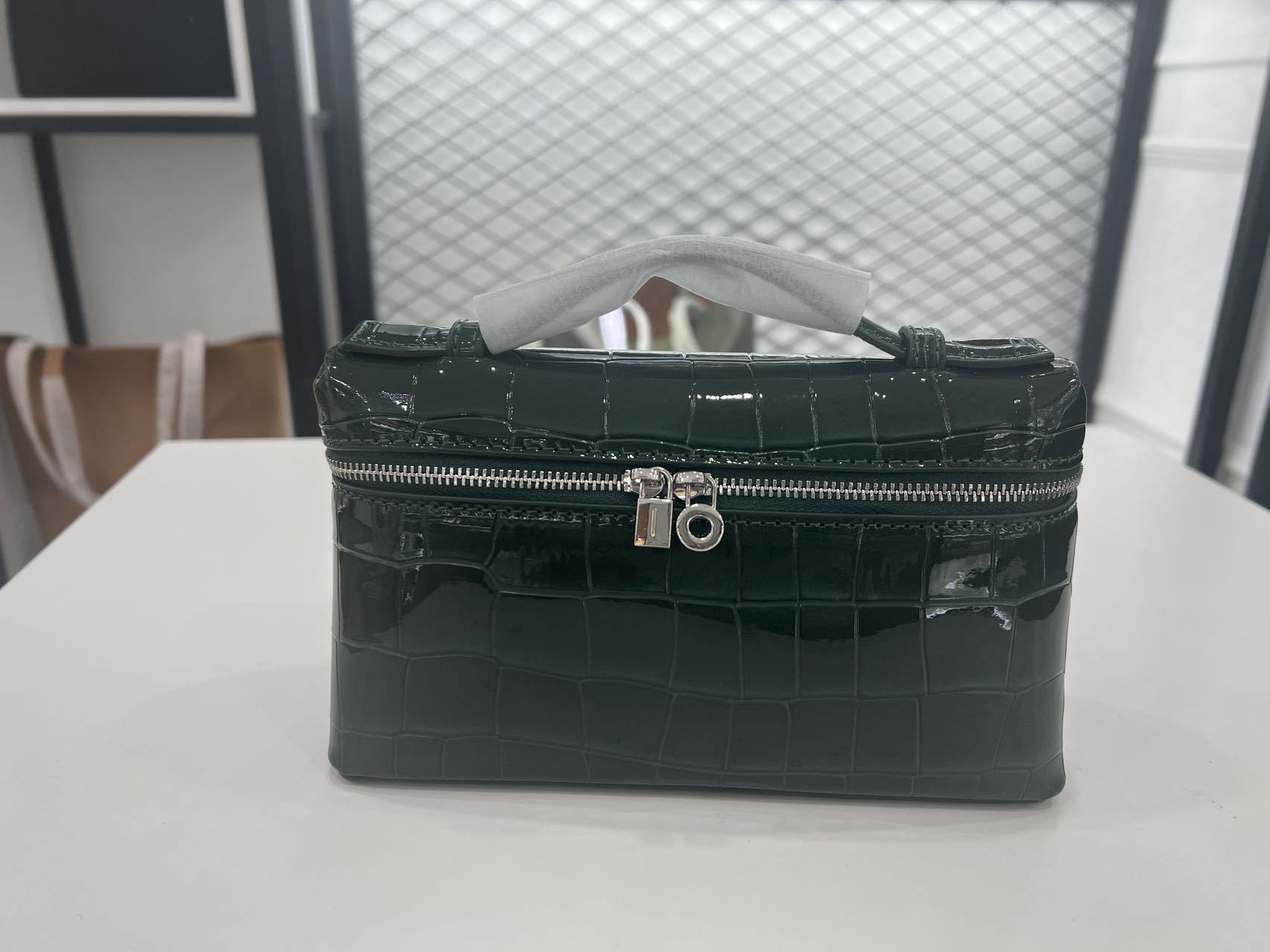 Crocodile black [hardware without letters]]