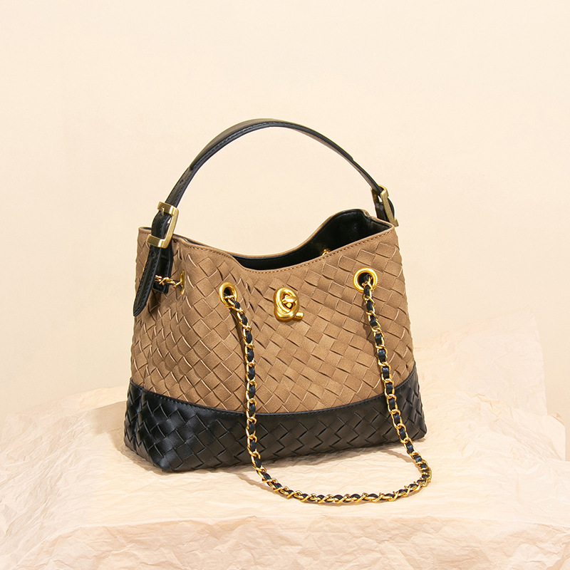 2025 New Women's Suede Small Fragrant Travel Bag, Shoulder Bag, Hand-Woven Bucket Bag - Thumbnail 4