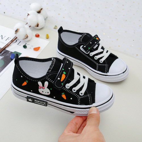 New baby low-top sneakers, solid soft-soled breathable canvas shoes, spring and summer cute cartoon student shoes for boys and girls