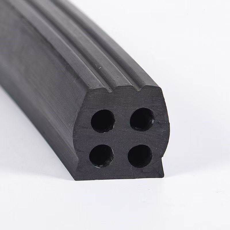 4孔垃圾车密封条环卫车清污车尾门后门防漏减震橡胶密封条防水条