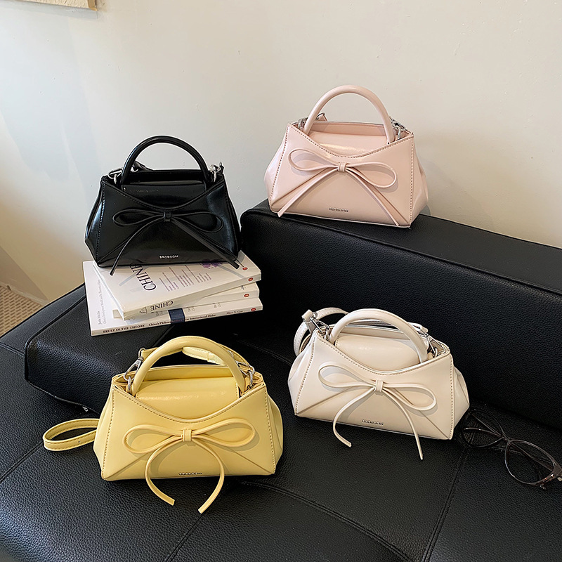 Korean-Style Niche Bowknot Underarm Baguette Bag for Women, 2026 Summer New Stylish Daily Commuter Large-Capacity Shoulder Bag Korean-Style Niche Bowknot Underarm Baguette Bag for Women, 2026 Summer New Stylish Daily Commuter Large-Capacity Shoulder Bag