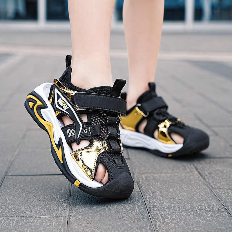 Fashionable children's lightweight sandals