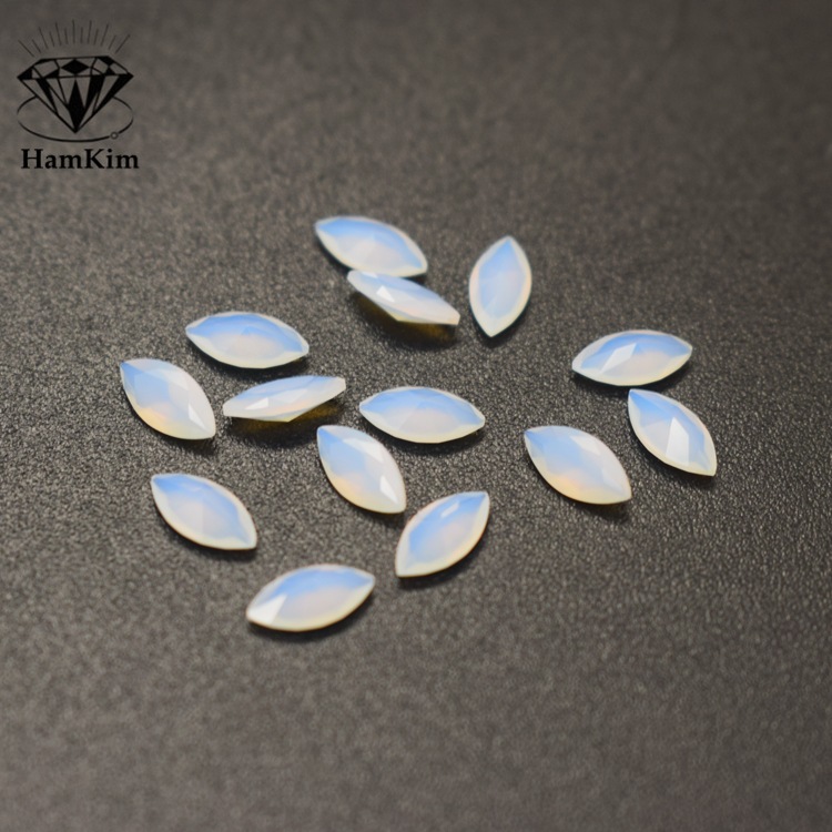 马眼 白欧泊蛋白石