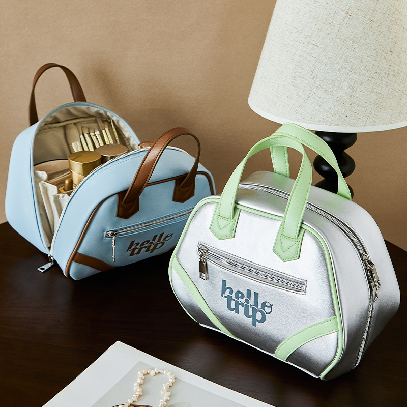 保龄球化妆包女2025新款高端手提分区大容量便携旅行化妆品收纳包