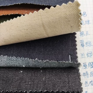 现货仿山东10*7右斜纹牛仔#98YS19374牛仔布料牛仔裤子外套鞋面料
