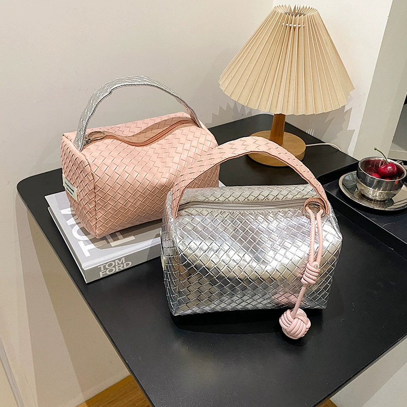 Новая новая тканая женская сумка большая емкость косметическая сумка портативная женская сумка мода дикая поездка