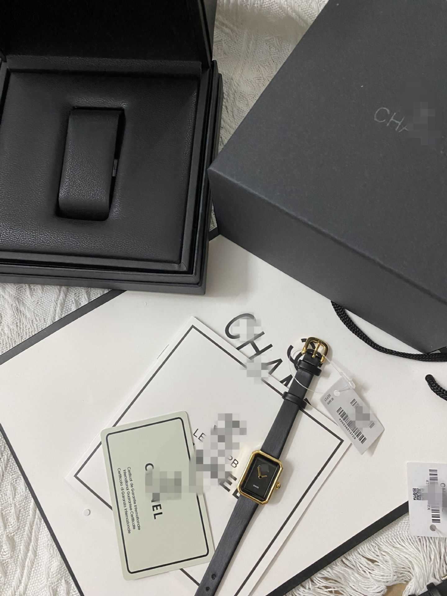 Black gold (juan ribbon)